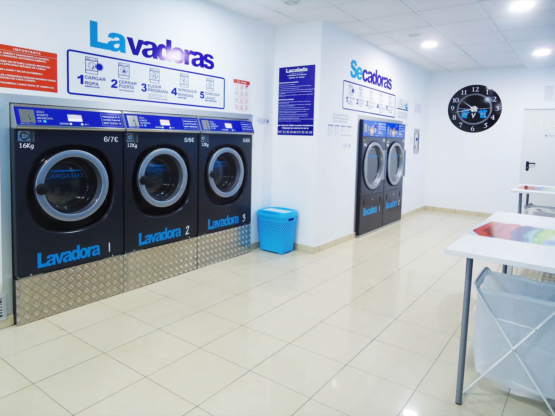 Lavandería autoservicio en Ares